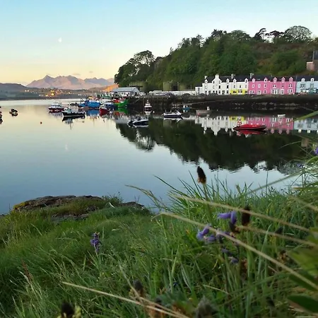 Lower Flat Hillhouse Portree Extérieur photo